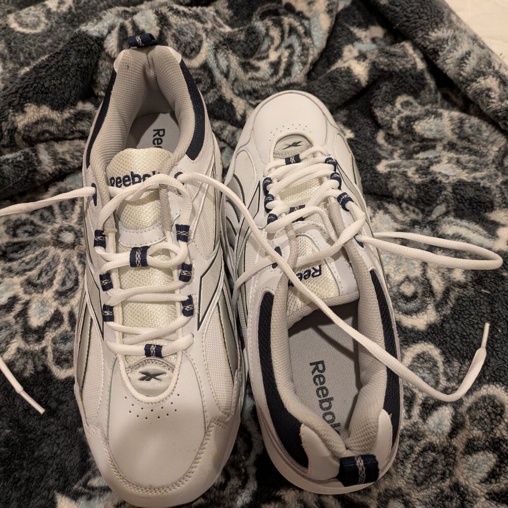Men's Reebok sneakers